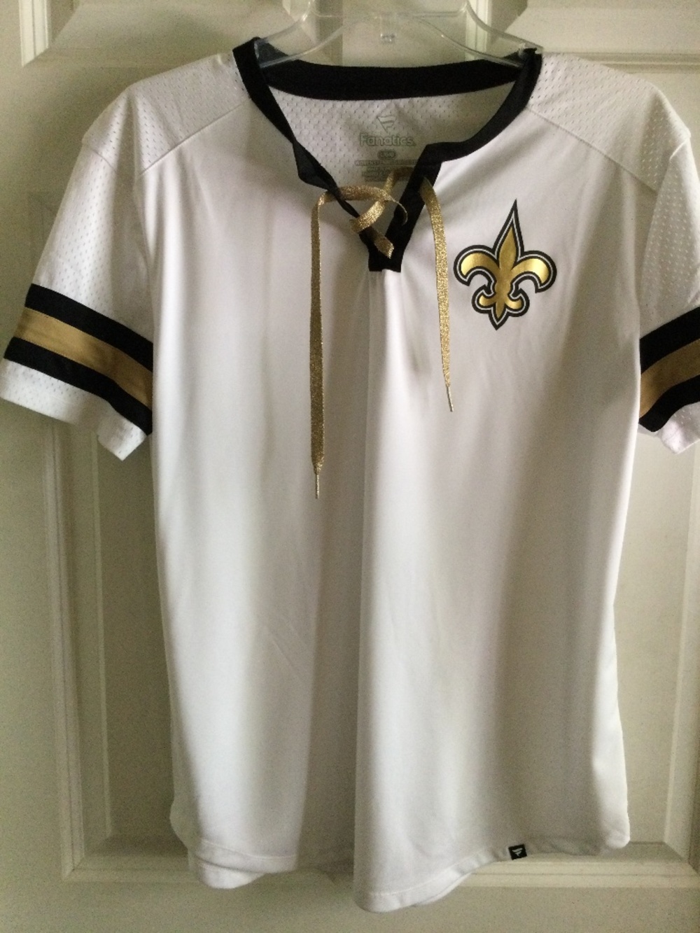 Fanatics Women’s Short Sleeve New Orleans Saints Jersey, size Large